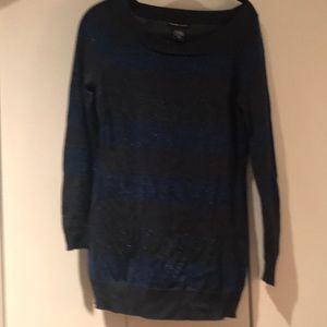 NY & Company sweater
